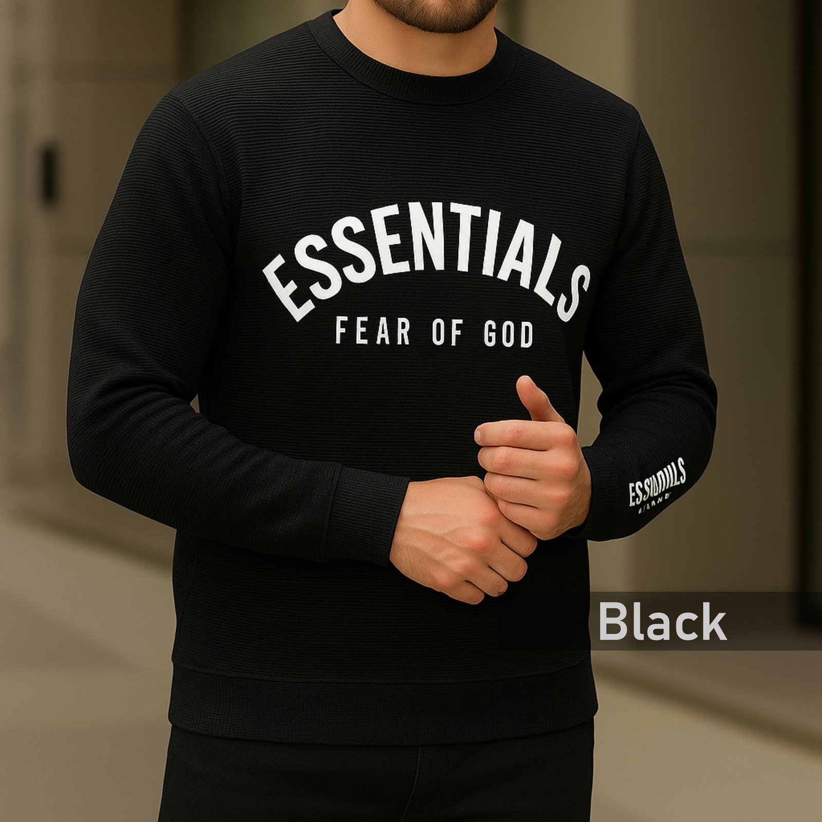 Essential Sweatshirt (Black)