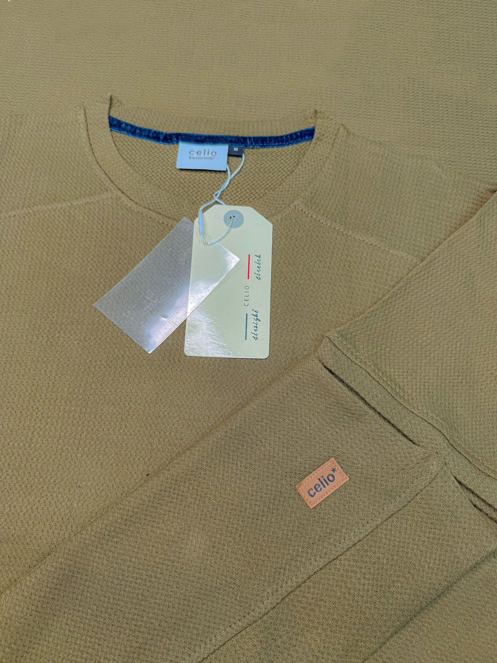 Premium Mock Neck (Beige-Boil Olive) - Image 3